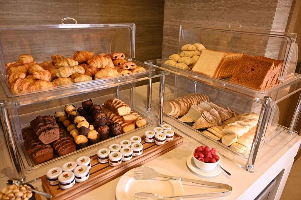 Comfort Olaya Hotel *